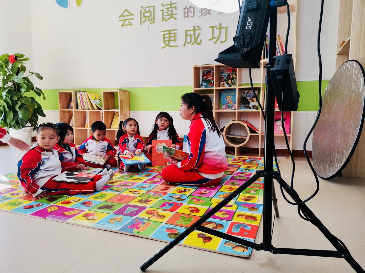 目送——武汉市新洲区爱童德幼儿园宣传微电影拍摄